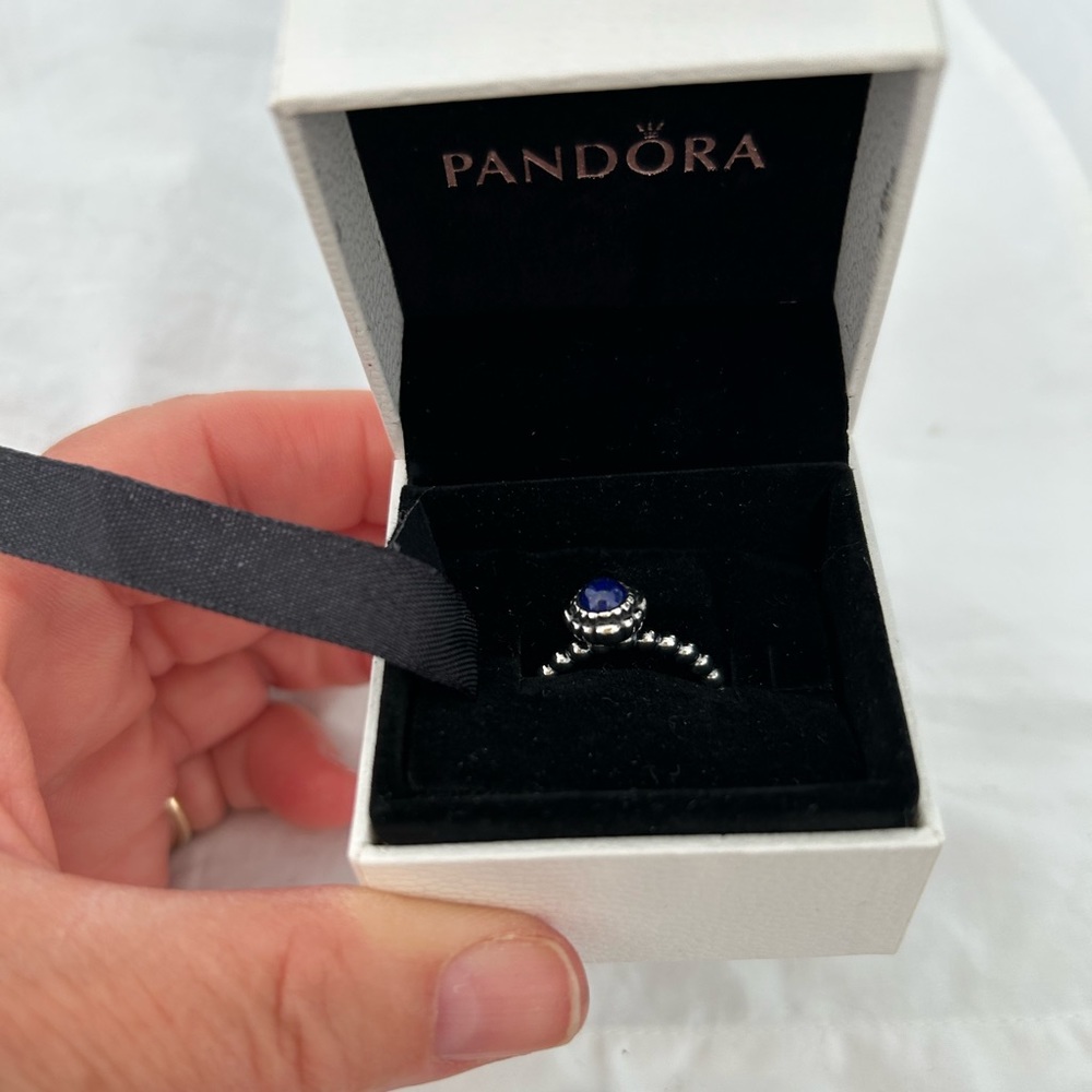 PANDORA ring - Picture 1 of 4